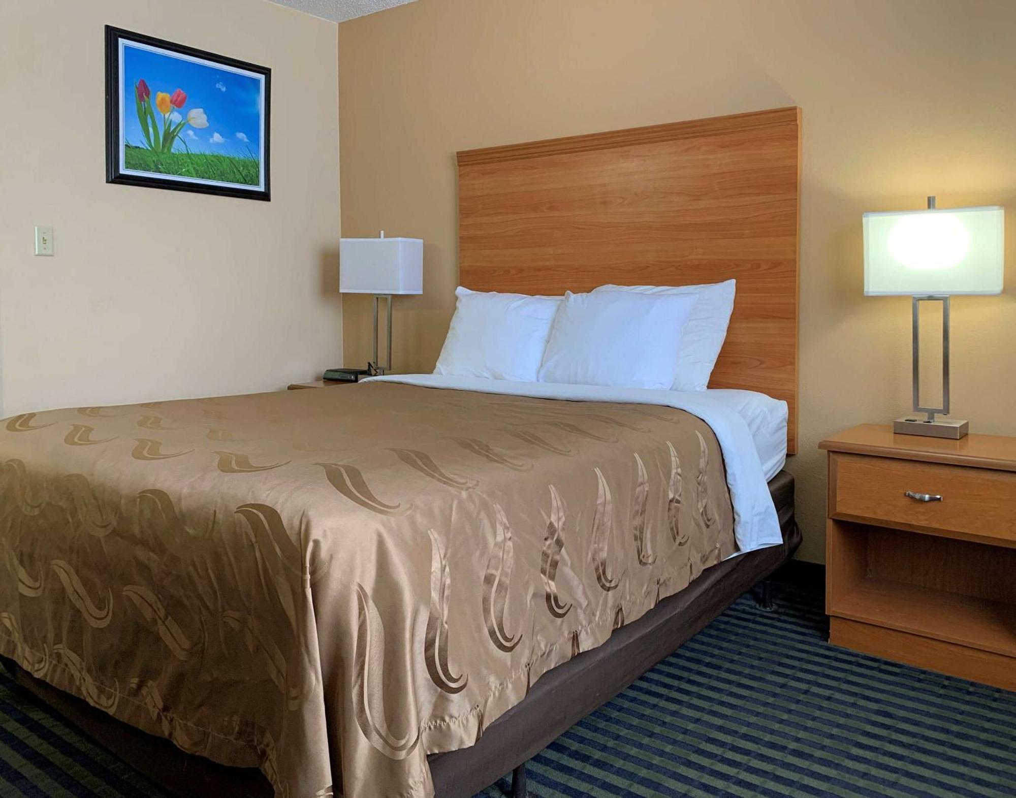 Quality Inn Ottawa Near Starved Rock State Park Extérieur photo