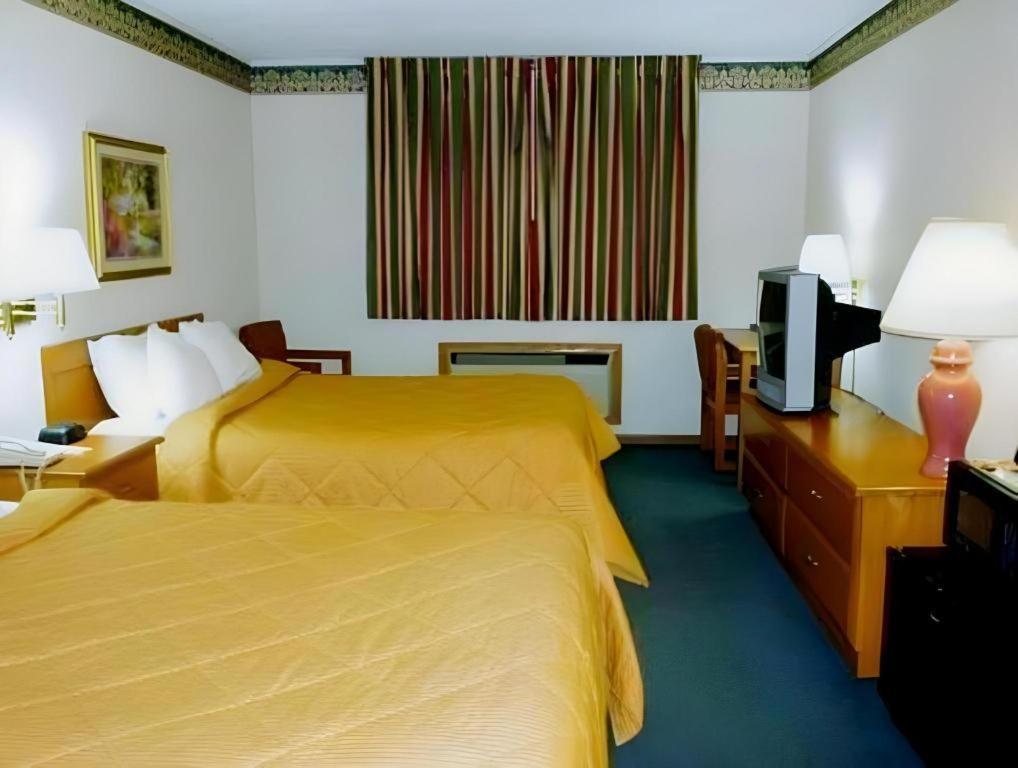 Quality Inn Ottawa Near Starved Rock State Park Extérieur photo