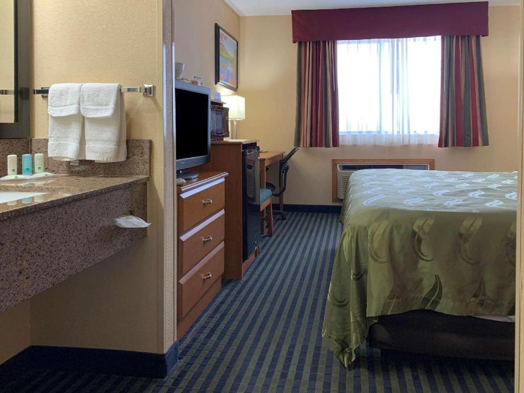 Quality Inn Ottawa Near Starved Rock State Park Extérieur photo