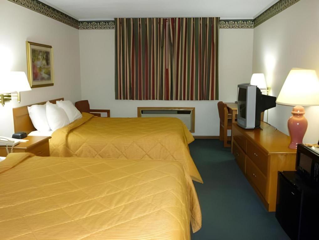 Quality Inn Ottawa Near Starved Rock State Park Extérieur photo
